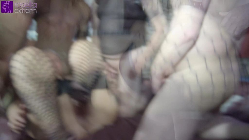 sexy foto nr. 8 von Geiler User Bukkake GangBang! Teil 1