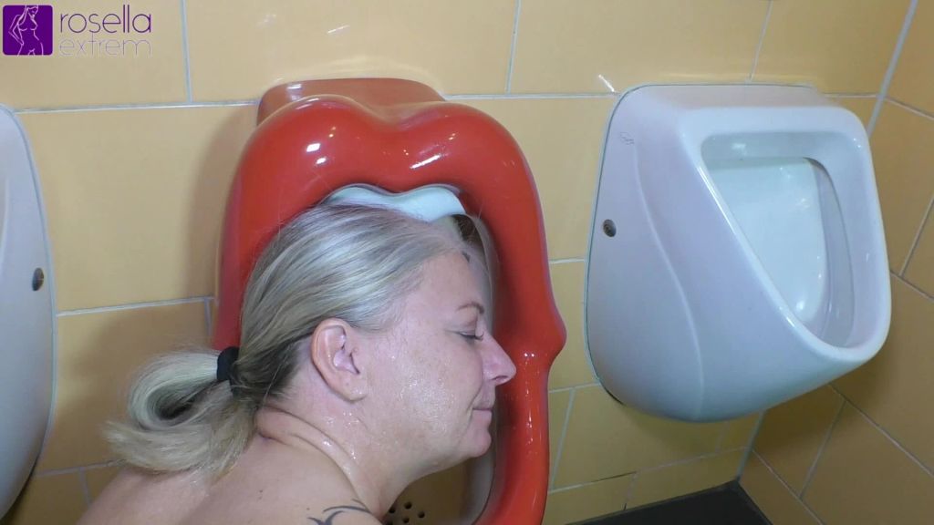 sexy foto nr. 7 von Perverse Männerhorde benutzt mich als Urinal im Herrenklo!2