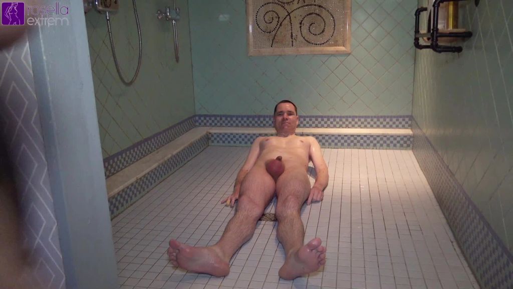 sexy foto nr. 1 von Und den nächsten Pisse-Liebhaber mit meinem Sekt abgefüllt!