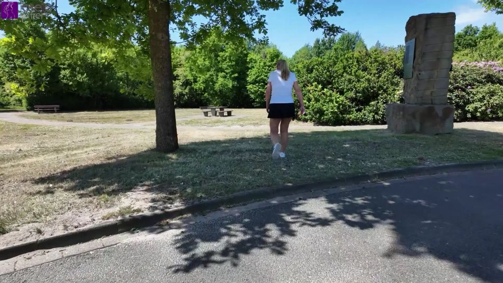 sexy foto nr. 3 von Public AO-Fremdfick mit Creampie auf einem Rastplatz! Teil 1