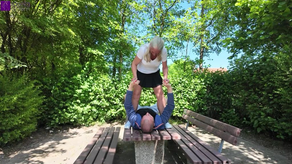 sexy foto nr. 7 von Public AO-Fremdfick mit Creampie auf einem Rastplatz! Teil 1