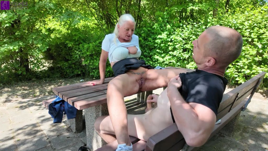 sexy foto nr. 7 von Public AO-Fremdfick auf einem Rastplatz! Full Movie