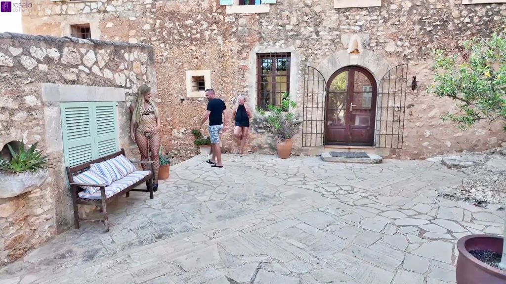 sexy foto nr. 4 von Die AO-Schlampen von Mallorca! Teil 1