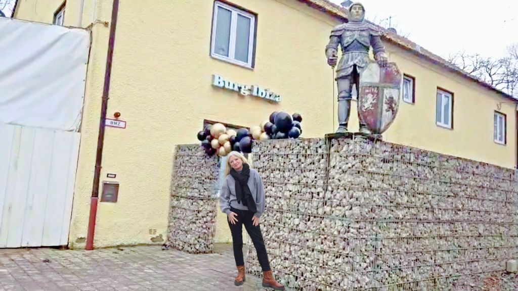Kuck mal wer da fickt, bis die Fotze überläuft! Full Movie