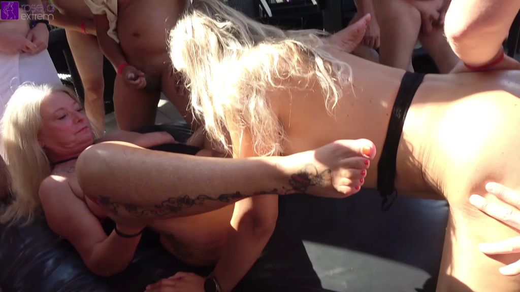 sexy foto nr. 7 von 75 Schwänze für Nora und Rosella! Teil 20