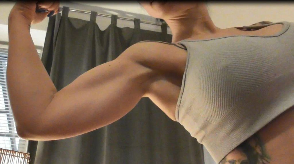 Kiss my biceps, loser