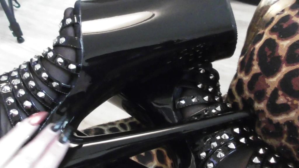 sexy foto nr. 5 von Betawichser lecken High Heels