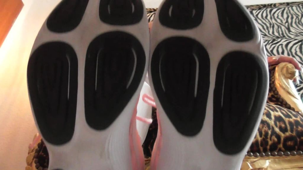 sexy foto nr. 4 von Sneaker Schnüffler