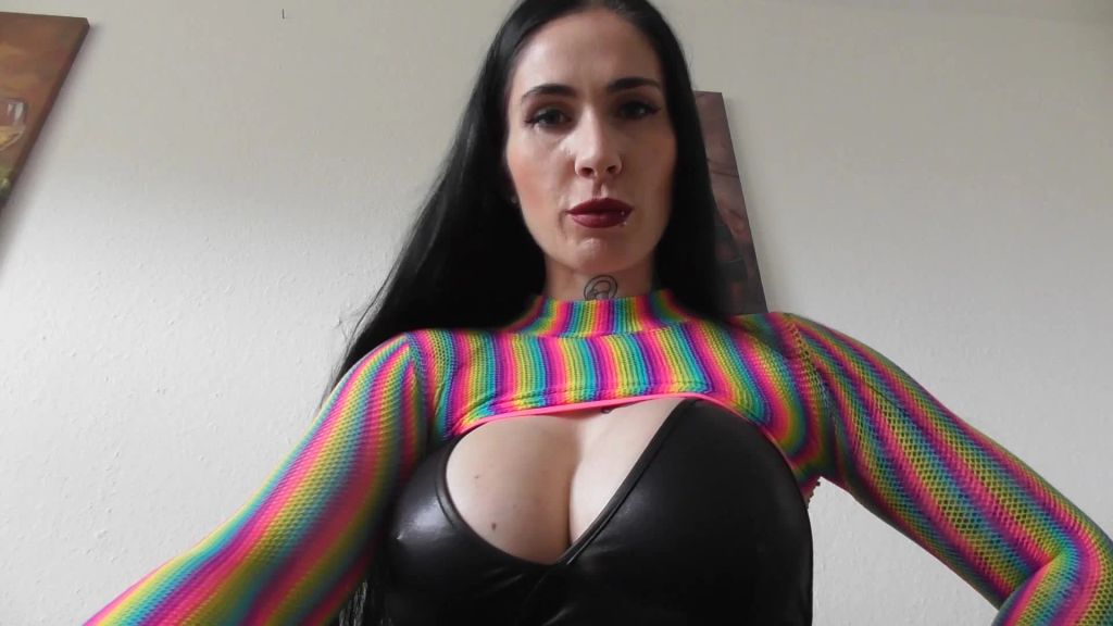 sexy foto nr. 3 von Der nächste Schritt in deine Entmännlichung - Teil 2