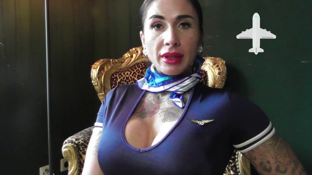 sexy foto nr. 1 von FLYING HIGH WITH LADY PINA AIRLINES