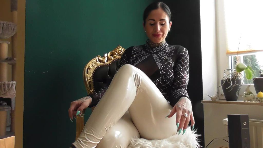 sexy foto nr. 1 von April - Wichs - Steuer für LOSER