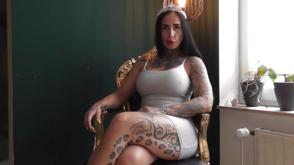 sexy foto nr. 4 von I'm the queen of fucking everything!