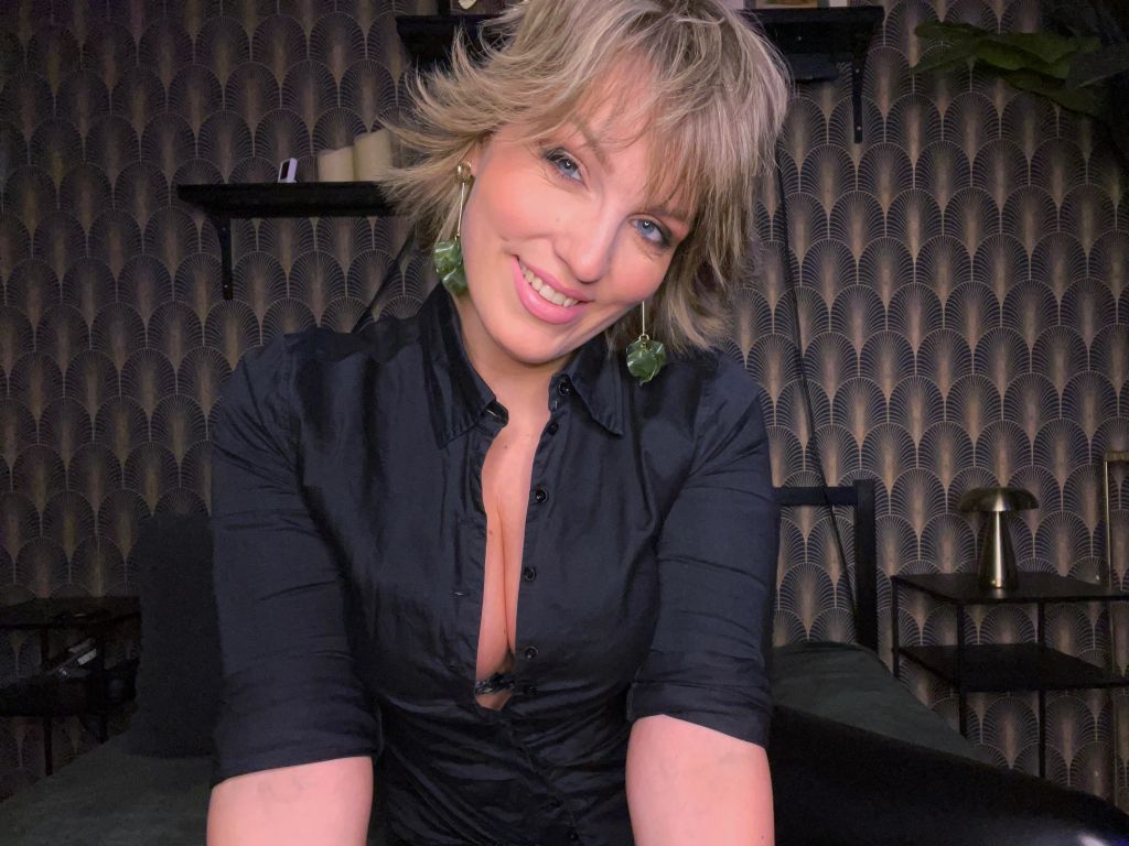 sexy foto nr. 4 von CharleneAngel