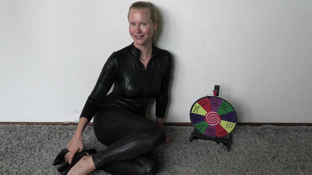 sexy foto nr. 2 von Spiel mit mir, Sklave!