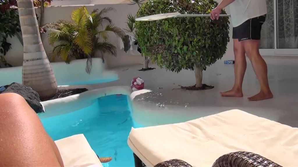 Vom Poolboy gefickt