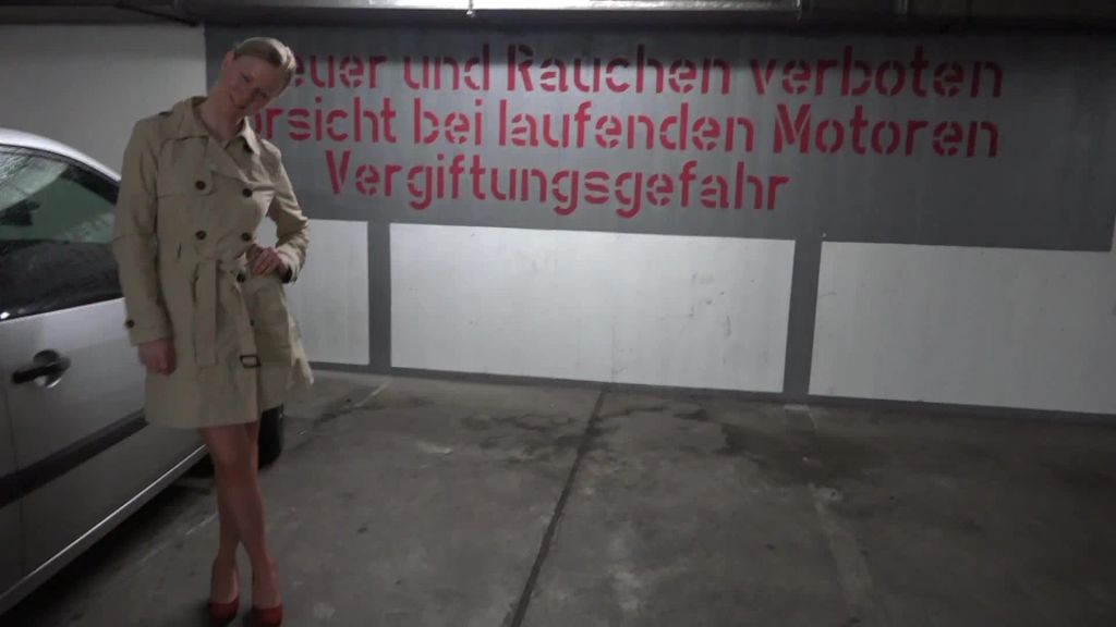 sexy foto nr. 1 von FickBEREIT! Public Trostfick mit dem Freund meiner