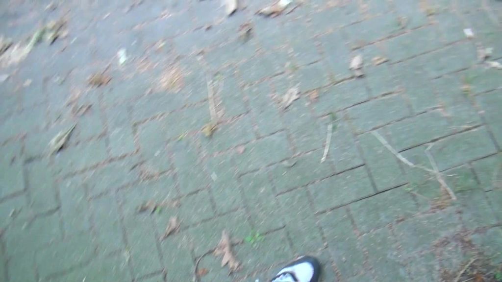 sexy foto nr. 8 von Ultra Public! An der Bushaltestelle gefickt!