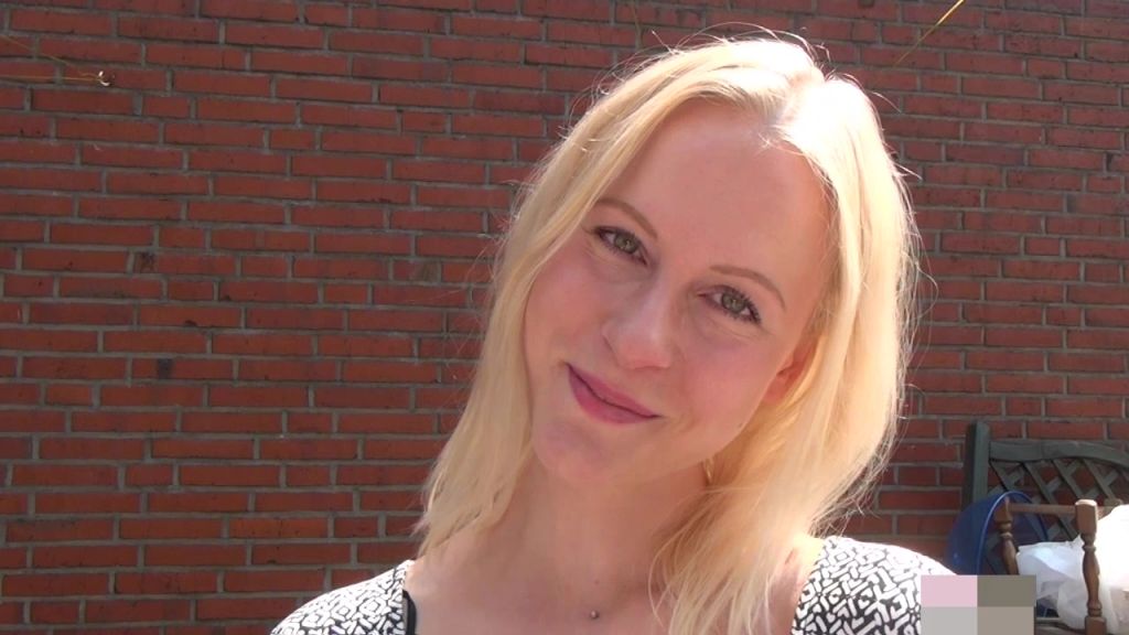 sexy foto nr. 2 von Nachbarschaftshilfe wird belohnt!