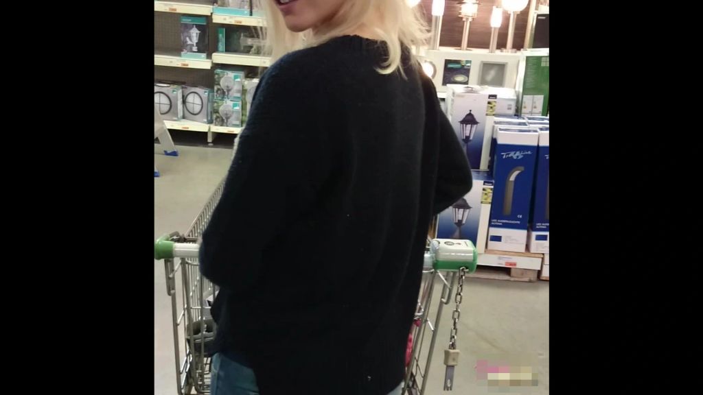 sexy foto nr. 6 von Was ist denn hier passiert? PUBLIC!