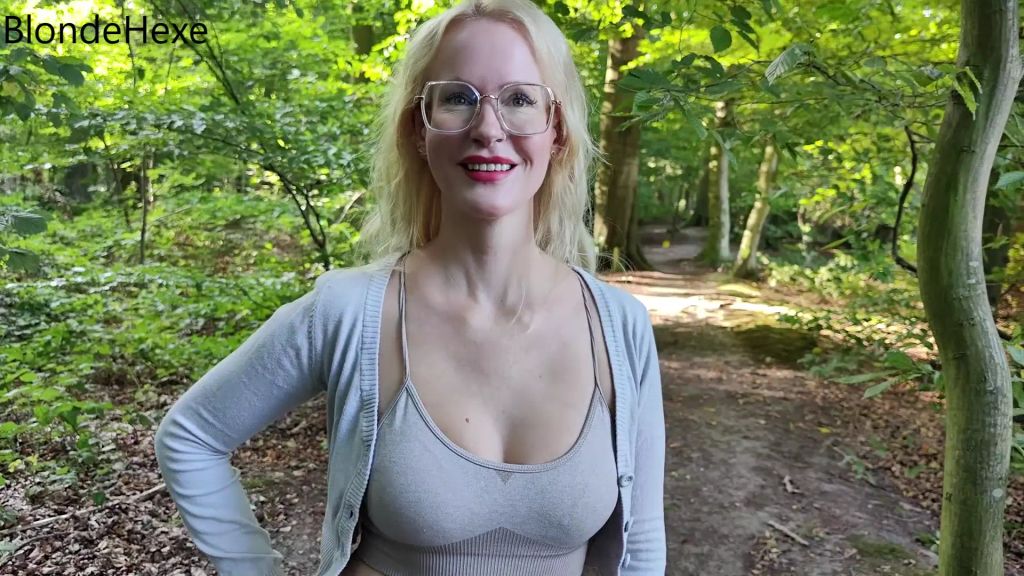 sexy foto nr. 3 von PUBLIC! Geile Joggerin erkannt und gefickt!