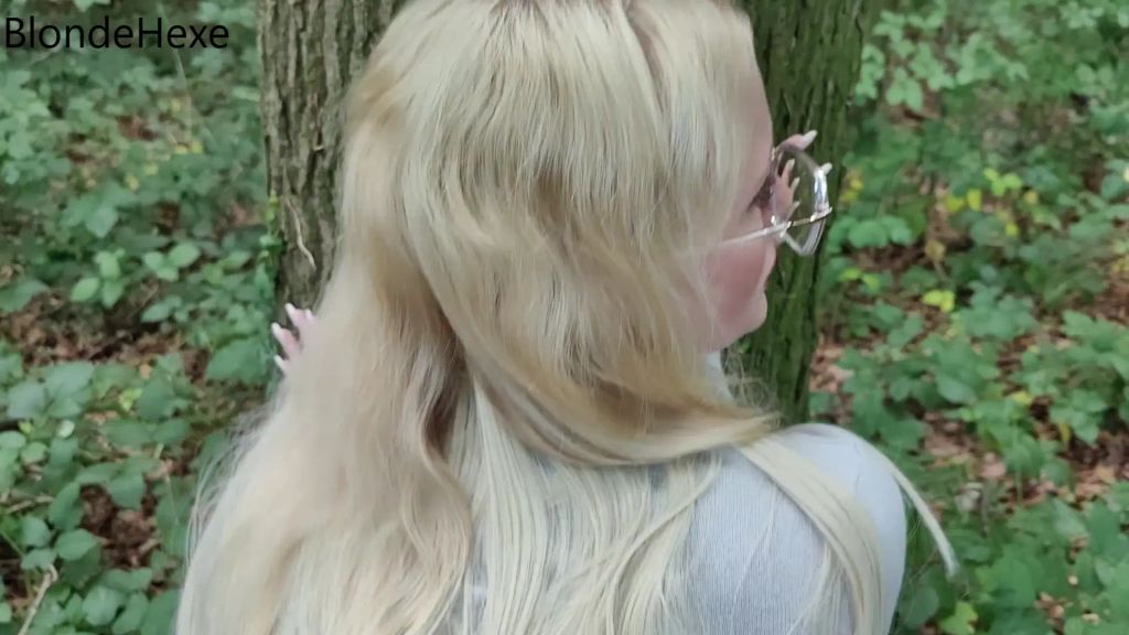 sexy foto nr. 9 von PUBLIC! Geile Joggerin erkannt und gefickt!