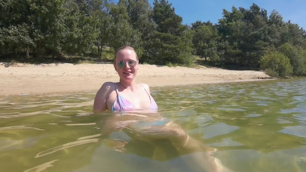 sexy foto nr. 2 von Ganz privater Urlaubsfilm