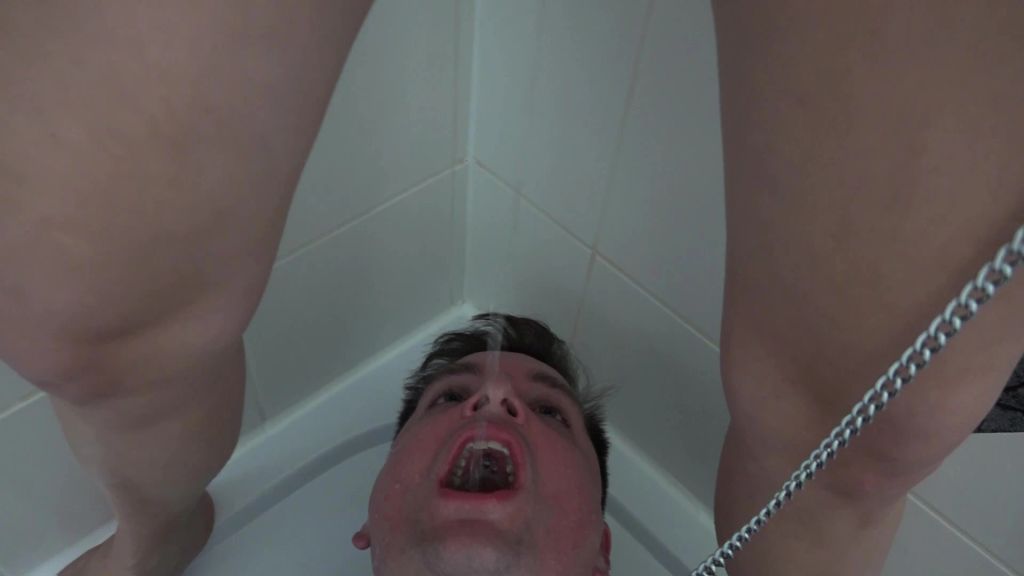 sexy foto nr. 6 von User in den Mund gepisst