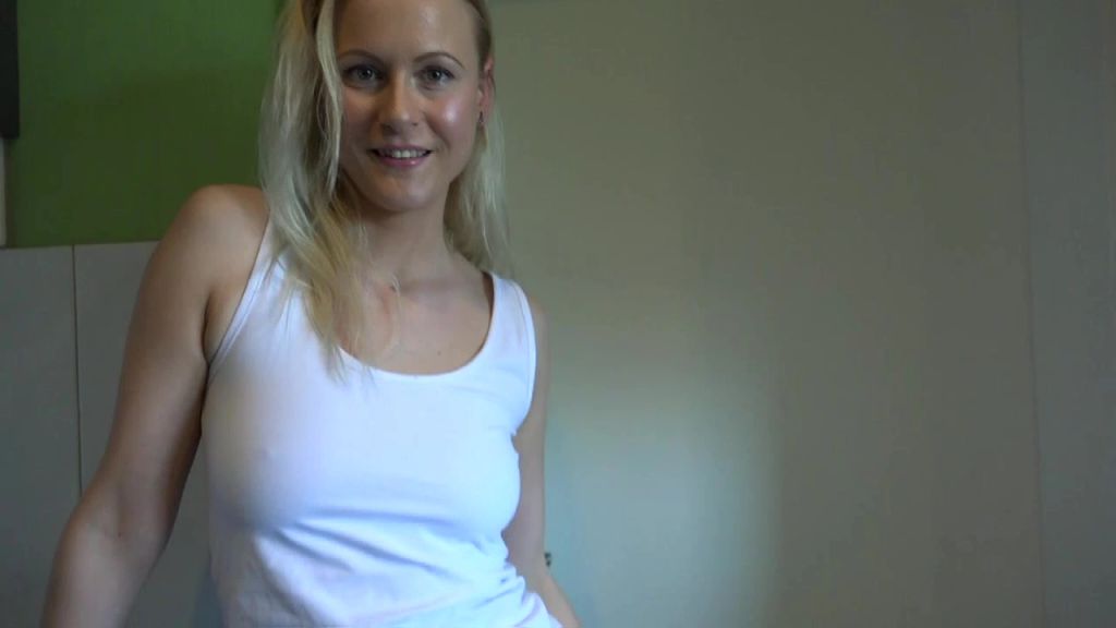 sexy foto nr. 4 von Virtual Sex - fick das Hausmädchen