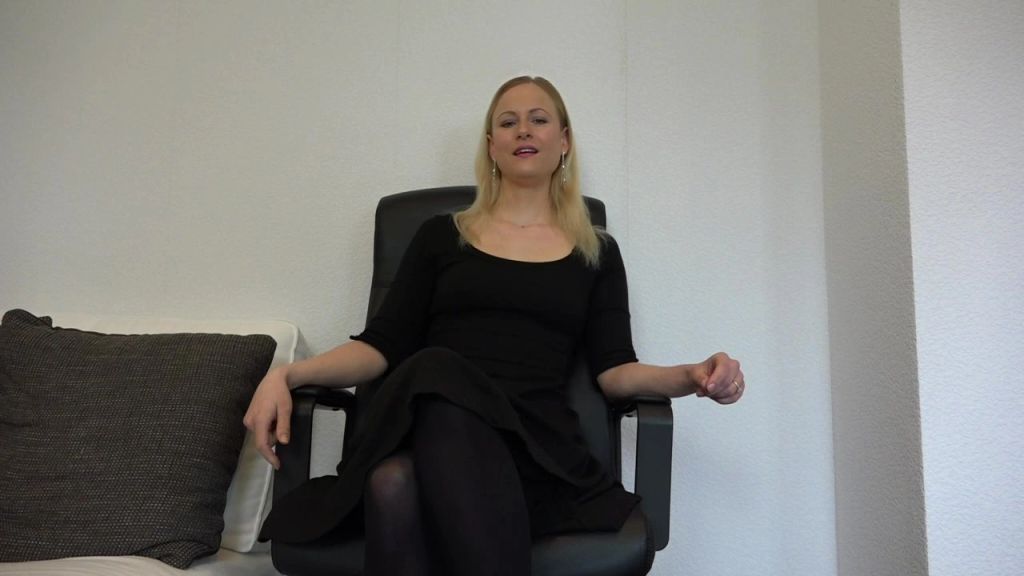 sexy foto nr. 7 von XXL! Dominante Lady gibt Dir Wichsanleitung