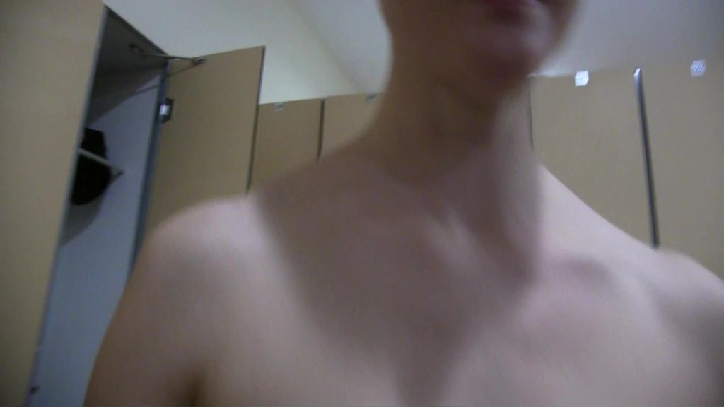 sexy foto nr. 4 von Mega Public im Schwimmbad gefickt