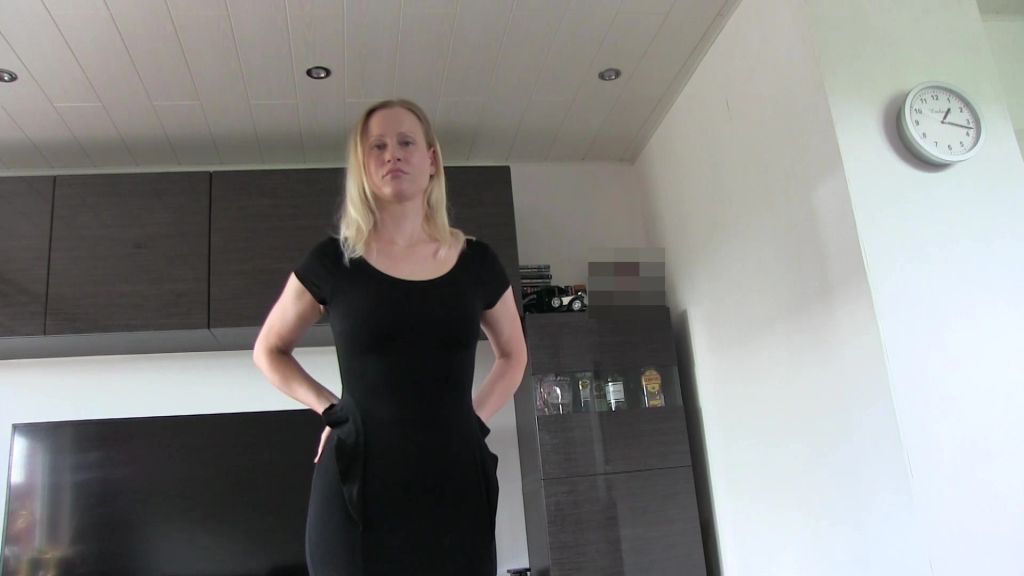 sexy foto nr. 2 von Nylonbitch fickt mit dem Arbeitskollegen