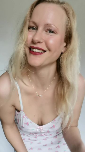sexy foto nr. 2 von Zu heiß für T*kT*k