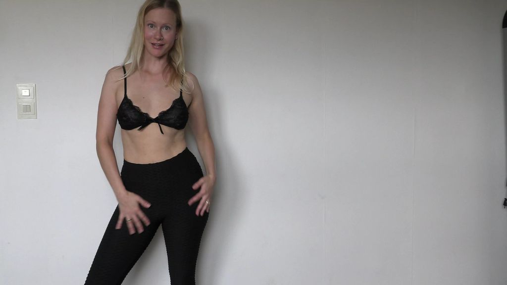 sexy foto nr. 2 von Auf welchen Arsch spritzt Du?