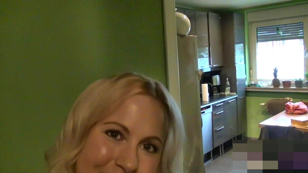 sexy foto nr. 2 von Extrem nasty cheating! (english subtitel)