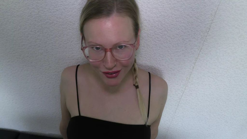sexy foto nr. 7 von Geile Sextherapeutin entjungfert Dich POV