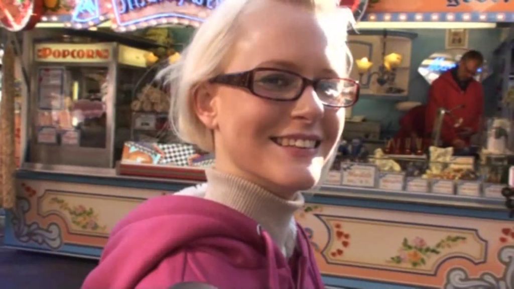 Vorschaubild 1 zum Video „Public Kirmes Fick“