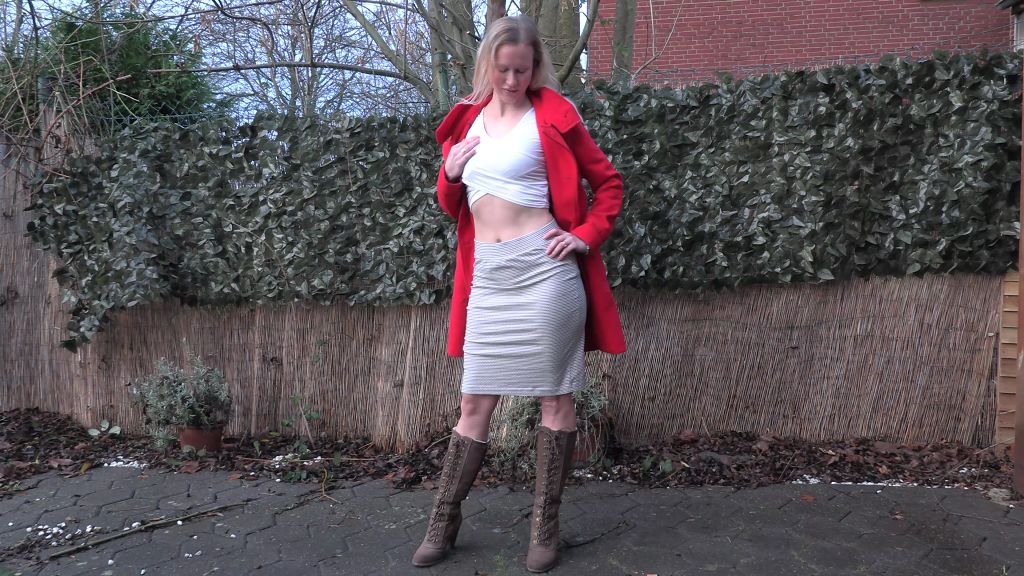 sexy foto nr. 5 von Dampfender Outdoor Piss