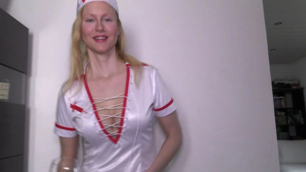 sexy foto nr. 10 von Schluck schön Deine Medizin ;)