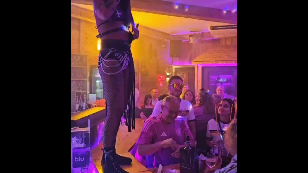 sexy foto nr. 4 von Wer bin ich ?