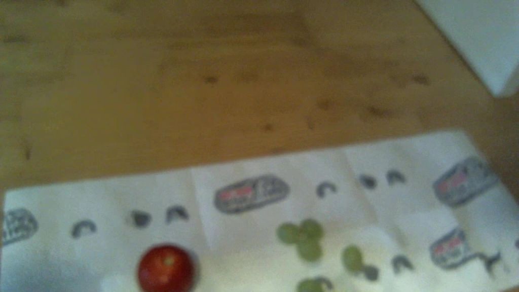 sexy foto nr. 2 von Crushing - der Obstfetisch