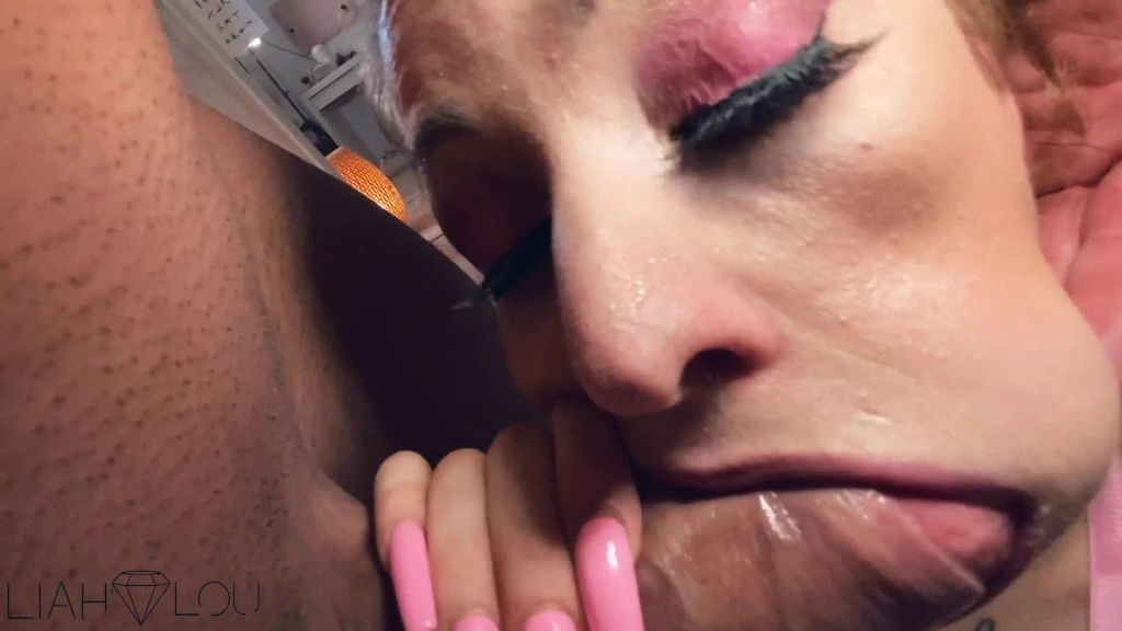 sexy foto nr. 2 von XXL CREAMPIE! Vollgepumpt nach 3 Wochen Sexentzug!