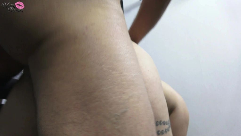 sexy foto nr. 7 von Vom Stiefbruder gefickt. Ist das erlaubt?