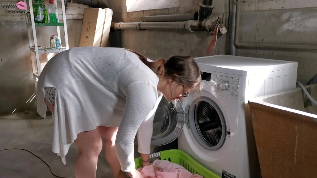 sexy foto nr. 4 von Wäsche der Nachbarin vollgepisst