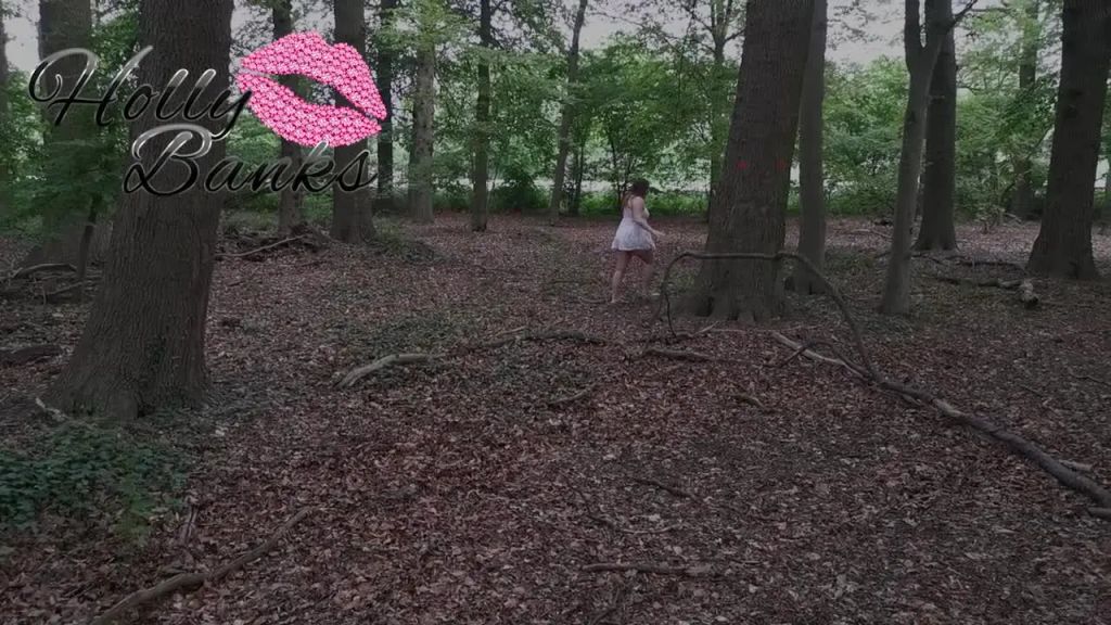sexy foto nr. 1 von Im Wald verlaufen. Rette mich und du darfst mich ficken!