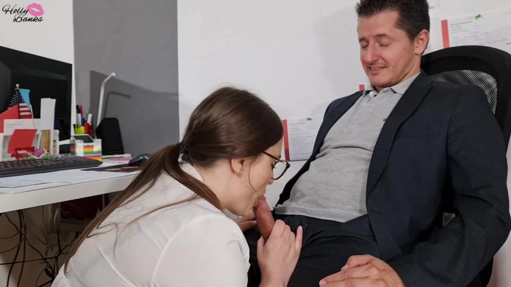sexy foto nr. 4 von Kollegen beim wichsen im Büro erwischt