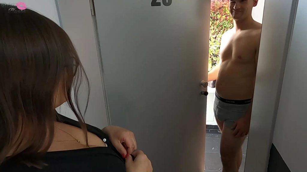 sexy foto nr. 2 von Drehabbruch! User verliert vollgespritztes Gummi in mir