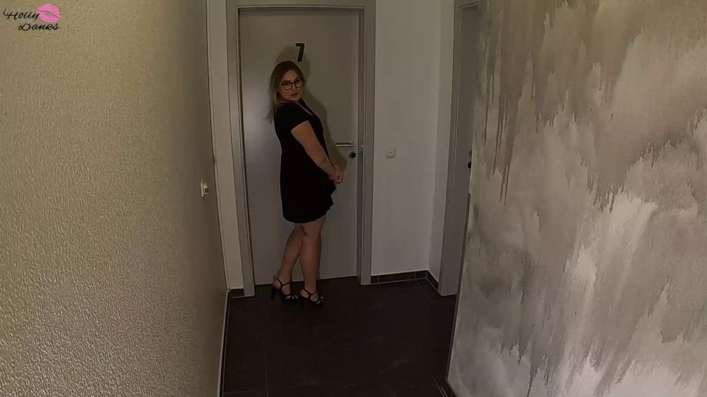 sexy foto nr. 1 von Sie ist wieder da. Die Hotelschlampe. Von BBC hart rangenomm