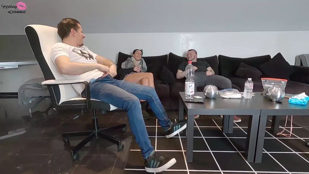 sexy foto nr. 1 von Behind the Scenes. Spontaner Dreier in der Drehpause