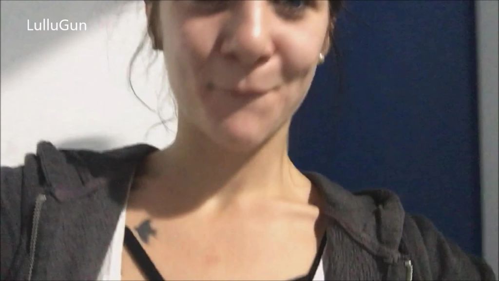 sexy foto nr. 4 von Selfie Toiletten Piss