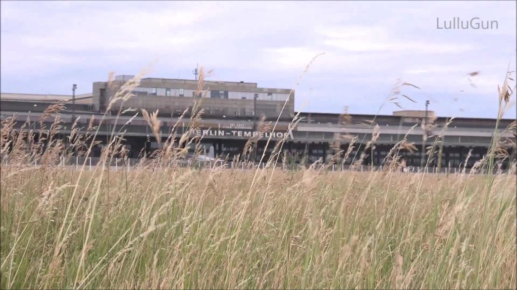 sexy foto nr. 1 von Heimlich Abgewichst am Tempelhofer Feld !